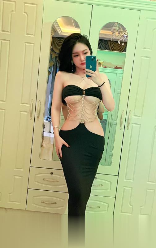 广东-深圳马达臀佳妮小姐-2.jpg